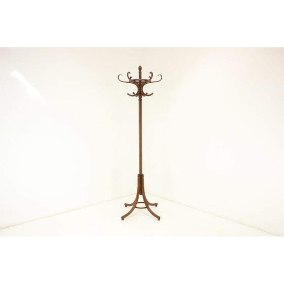 Image 1 of Bodengarderobe aus Bugholz von Ton Thonet, Tschechoslowakei 1980