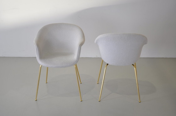 Image 1 of 2x Gubi Bat Esszimmerstuhl