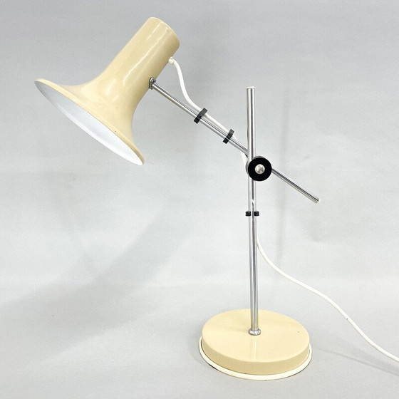 Image 1 of Vintage Tischlampe aus Metall in cremefarbener Farbe, Ungarn 1970