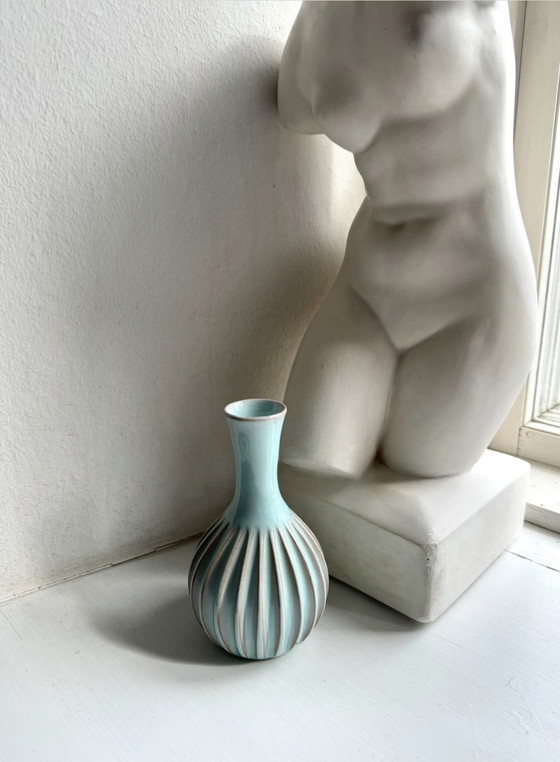 Image 1 of Vintage Schwedische Keramik Vase Relief, Handgemacht, 60S, Türkis Sammlerstück