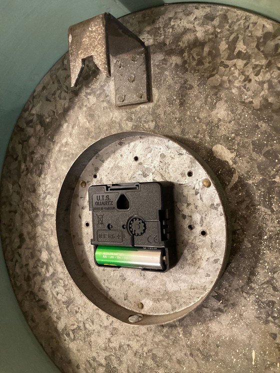 Image 1 of 1950er Industrieuhr aus der Fabrik Zbrojovka in Brünn