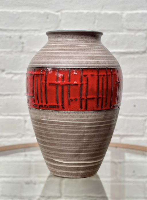 Westdeutsche rote Vase 1202/35