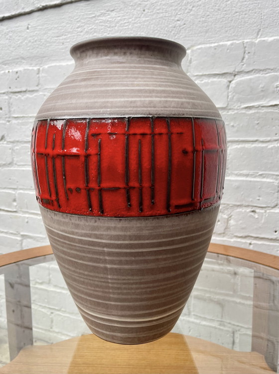 Image 1 of Westdeutsche rote Vase 1202/35