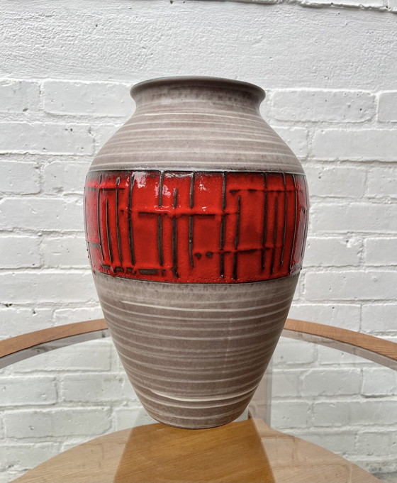 Image 1 of Westdeutsche rote Vase 1202/35