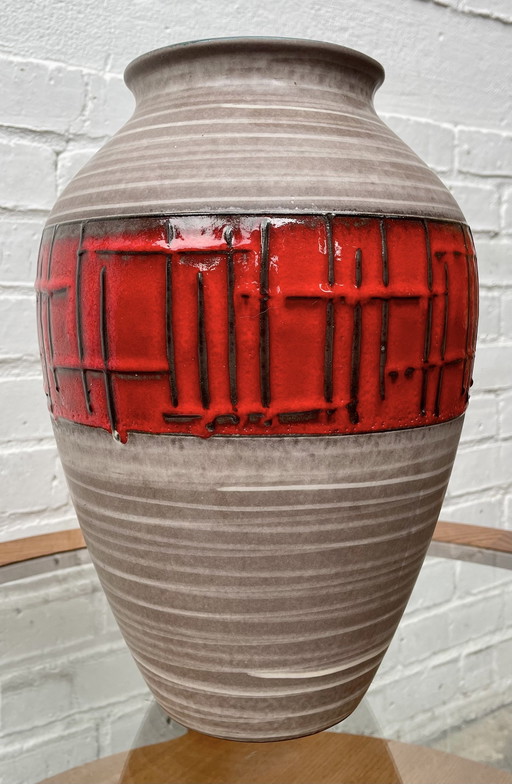 Westdeutsche rote Vase 1202/35