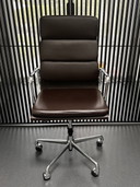 Vitra EA219 Softpad Stuhl