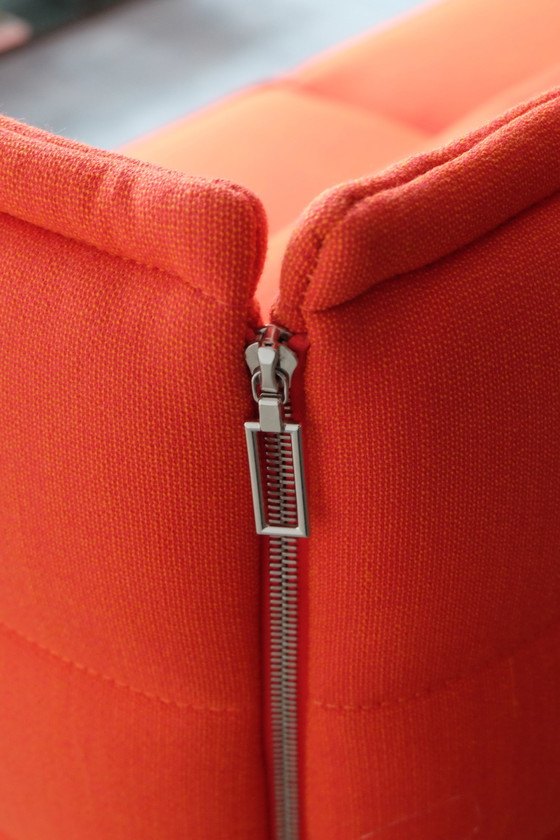 Image 1 of Rot/Orange Vitra Alcove Plume - 3-Sitzer