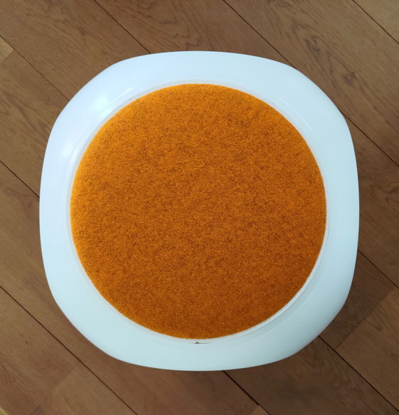 Image 1 of Design Space Age Tischhocker von Moroso