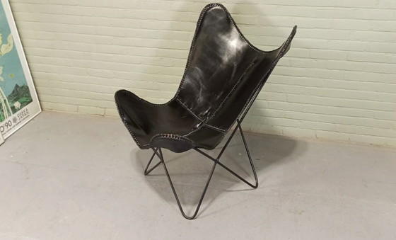 Image 1 of Schmetterlingssessel aus schwarzem Leder