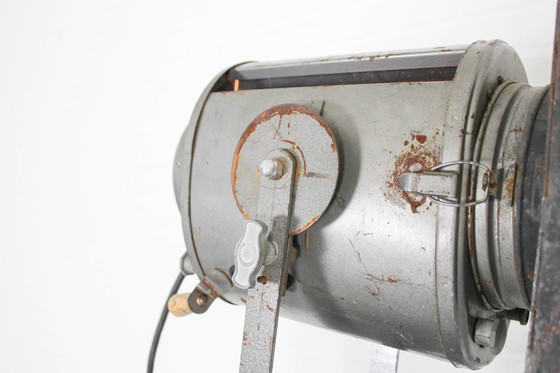 Image 1 of Mid Century Theaterscheinwerfer von AE Cremer Paris auf Industriestand
