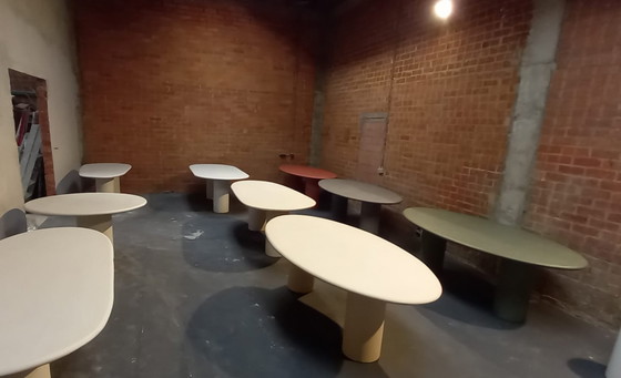 Image 1 of Mortex-Tisch