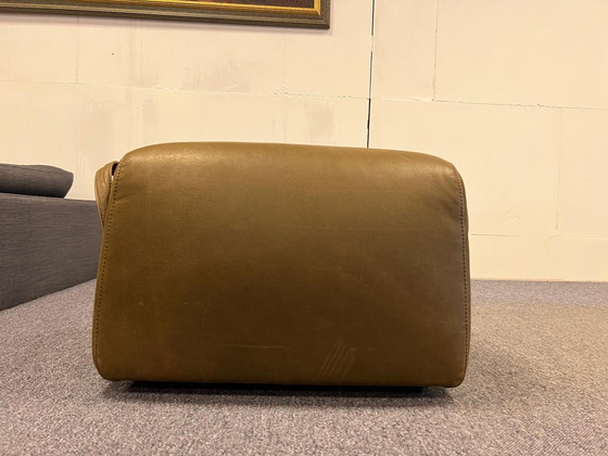 Image 1 of Label Gin hocker Bald Sprang green