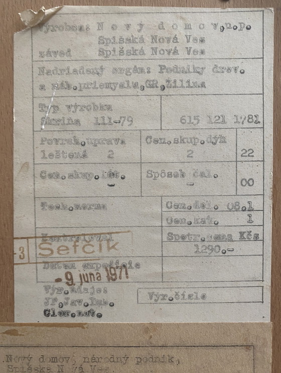 Image 1 of Hängegarderobenschrank aus Eschenholz von František Mezulánik für Novy Domov