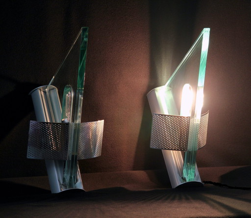 Artemide, Moderne Dreieckige Wandleuchten Ende 20. Jahrhundert "Icaro" Von Carlo Forcolini
