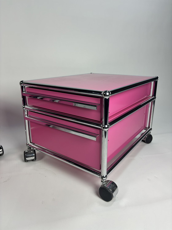 Image 1 of USM Haller Nachtschrank, pink Collection, top Zustand