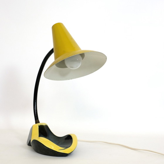 Image 1 of Vintage-Tischlampe - 1960er Jahre.