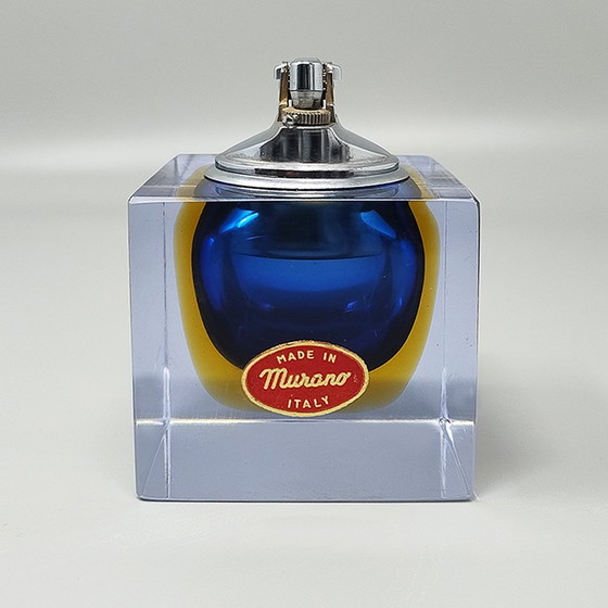 Image 1 of 1960er Jahre atemberaubende blaue Tabelle Feuerzeug in Murano Sommerso Glas von Flavio Poli für Seguso