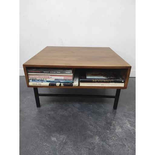 Couchtisch aus Nussbaumholz, 1960