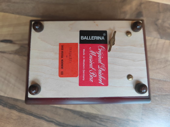 Image 1 of Spieldose Aus Holz, Lackiert, Ballerina Original Deichert Musical Box  Melodie: Träumerei