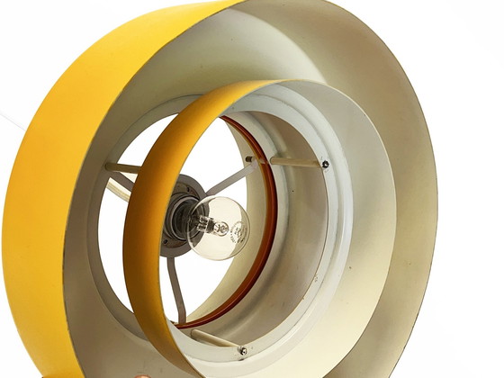 Image 1 of Dunkelgelbe Pendelleuchte von Carl Thore für Granhaga. Schweden 1970S