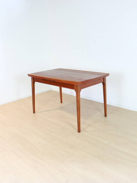 Image 1 of Vintage Teak Esstisch (ausziehbar)