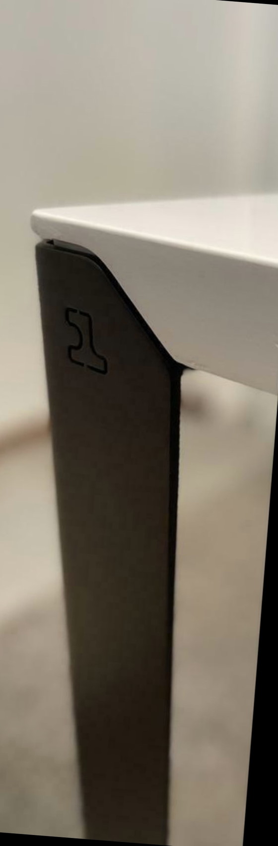 Image 1 of Leolux Kalia Tisch weiß-schwarz