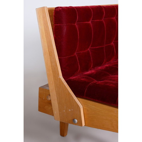 Image 1 of Mid Century Eichenholzsofa mit Polsterung, Tschechoslowakei 1950er Jahre