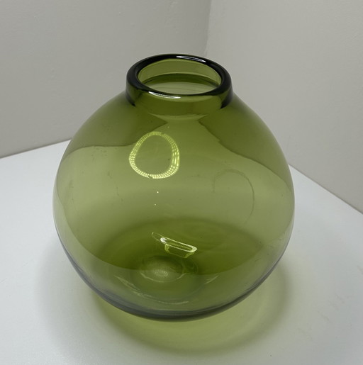 Grüne mundgeblasene Vase 2-seitig