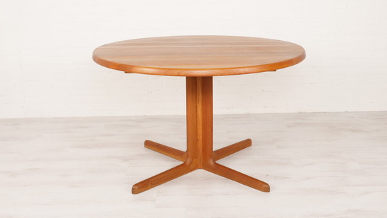 Image 1 of Runder Vintage -Esstisch aus massivem Teakholz, 217 cm