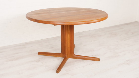 Image 1 of Runder Vintage -Esstisch aus massivem Teakholz, 217 cm