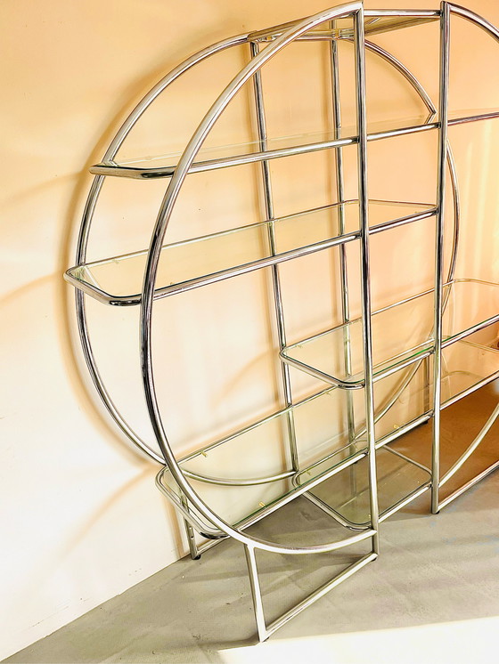 Image 1 of Vintage Vitrine