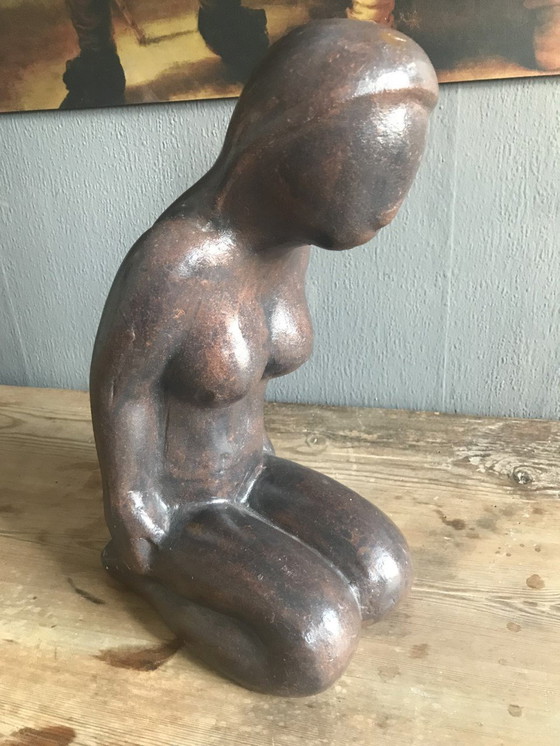 Image 1 of Abstrakte Steingutstatue Frau Jr. 60