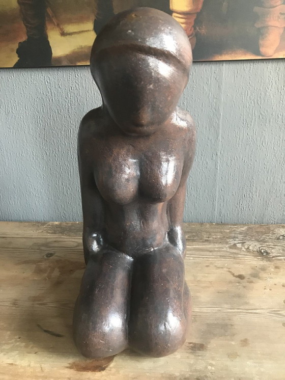 Image 1 of Abstrakte Steingutstatue Frau Jr. 60