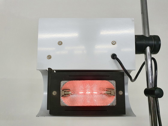 Image 1 of Design-Stehlampe aus weißem Metall von Joe Colombo, Italien 1980er Jahre