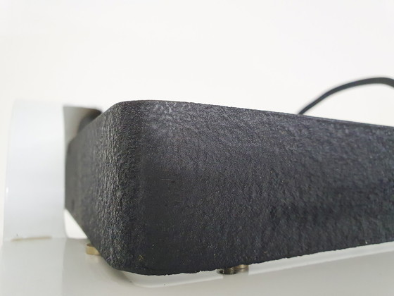 Image 1 of Design-Stehlampe aus weißem Metall von Joe Colombo, Italien 1980er Jahre