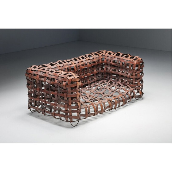 Image 1 of Skulpturales Sofa aus geflochtenem Leder, 1950er Jahre