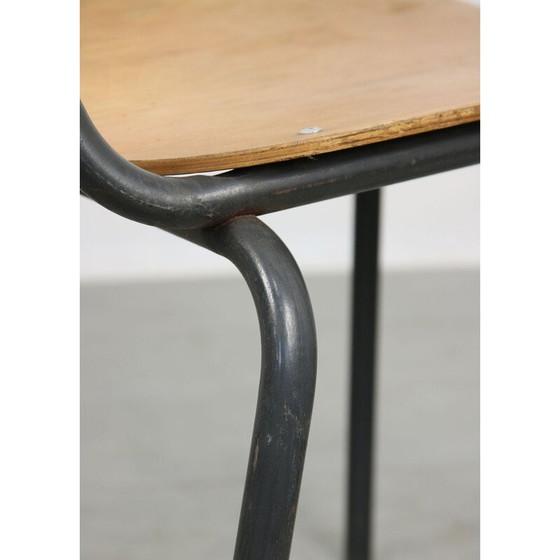 Image 1 of Klassischer Schulstuhl aus Sperrholz