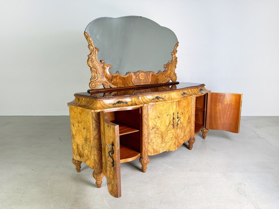 Image 1 of Italienische Anrichte Spätbarock Rokoko Sideboard Mobili Cantù Nussbaum 1920