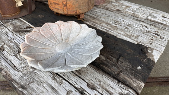 Image 1 of Marmorschale Blume M