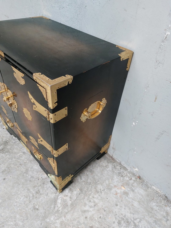 Image 1 of Chinesischer Flurschrank