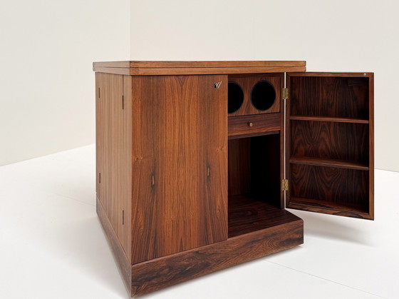 Image 1 of Barschrank aus Palisanderholz - Torbjørn Afdal für Bruksbo