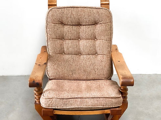 Image 1 of Brutalistischer Schaukelstuhl im Vintage-Stil