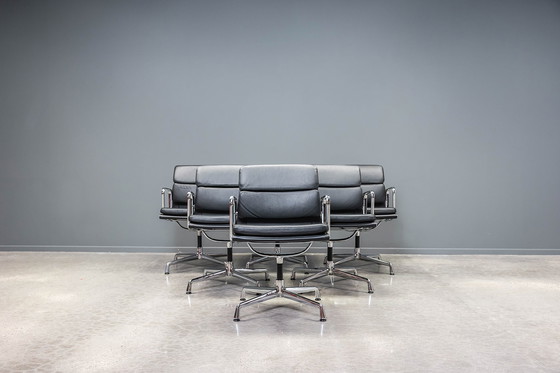 Image 1 of 6x Eames EA208 Besprechungsstuhl