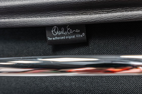 Image 1 of 6x Eames EA208 Besprechungsstuhl