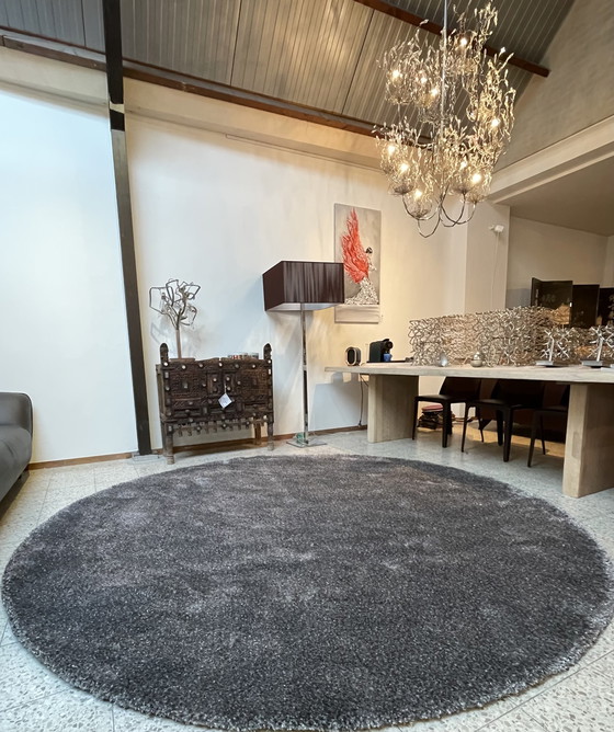 Image 1 of Leolux Amund Bear Teppich rund