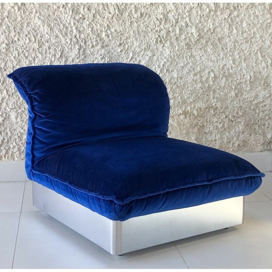 Image 1 of Vintage 3-Sitzer-Sofa aus Edelstahl und blauem Samt, Frankreich 1970
