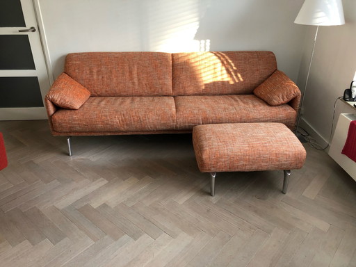 Leolux Bora Balanza Sofa mit Hocker