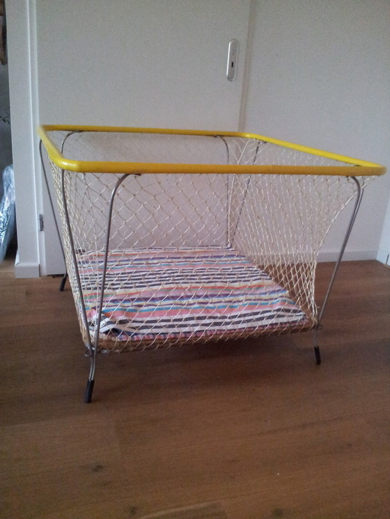 Image 1 of Hervorragende Box aus den 60er und 70er Jahren