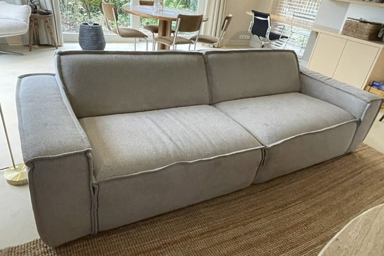 Image 1 of Designer Sofa von Fest Amsterdam - 3-Sitzer Edge mit Hocker in Polvere Beige Neuer Preis: 2987 €.