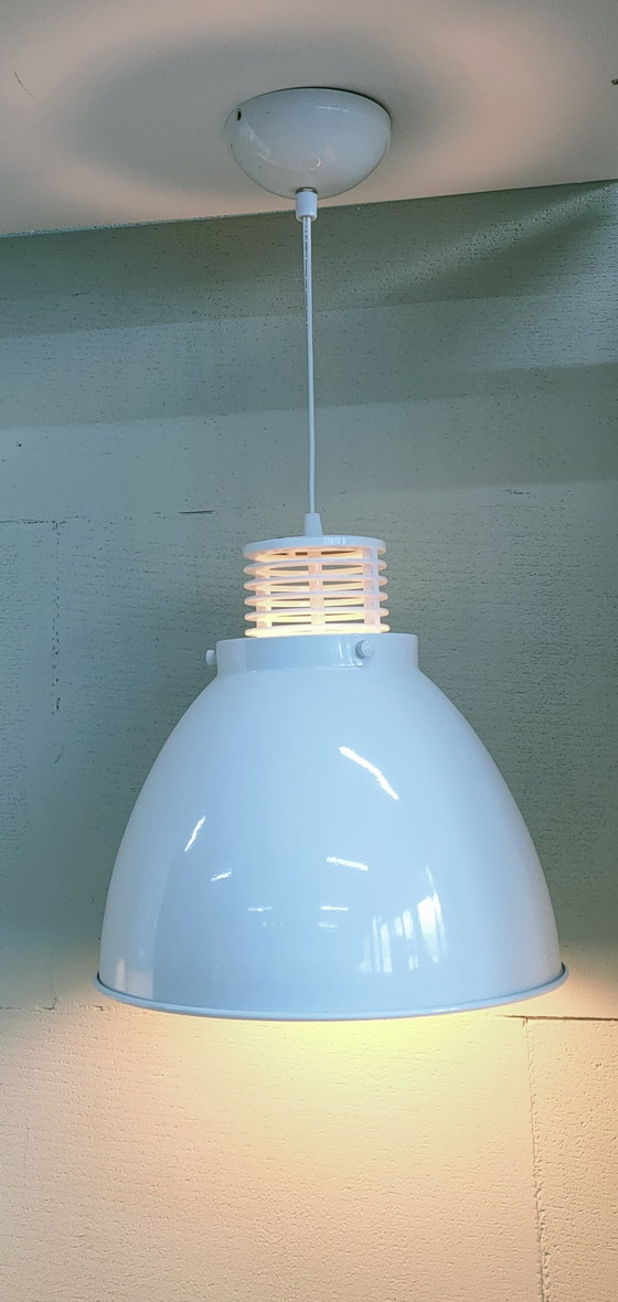 Image 1 of 2 Retro-Metall-Deckenleuchten (Doppel-Licht-Effekt).